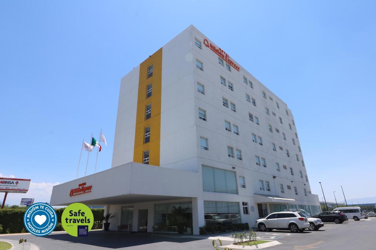 Mision Express Monterrey Aeropuerto La Fe Hotel Apodaca Buitenkant foto