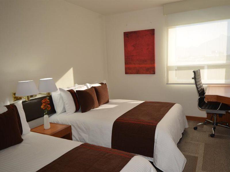 Mision Express Monterrey Aeropuerto La Fe Hotel Apodaca Buitenkant foto
